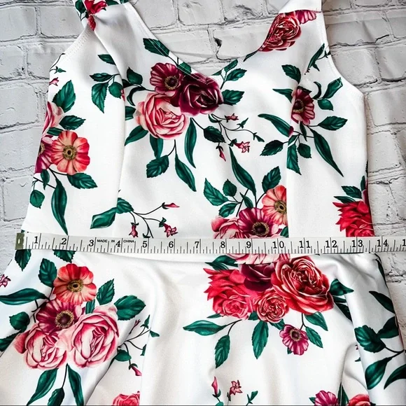 High-low hem Tanktop - Picture 12 of 15